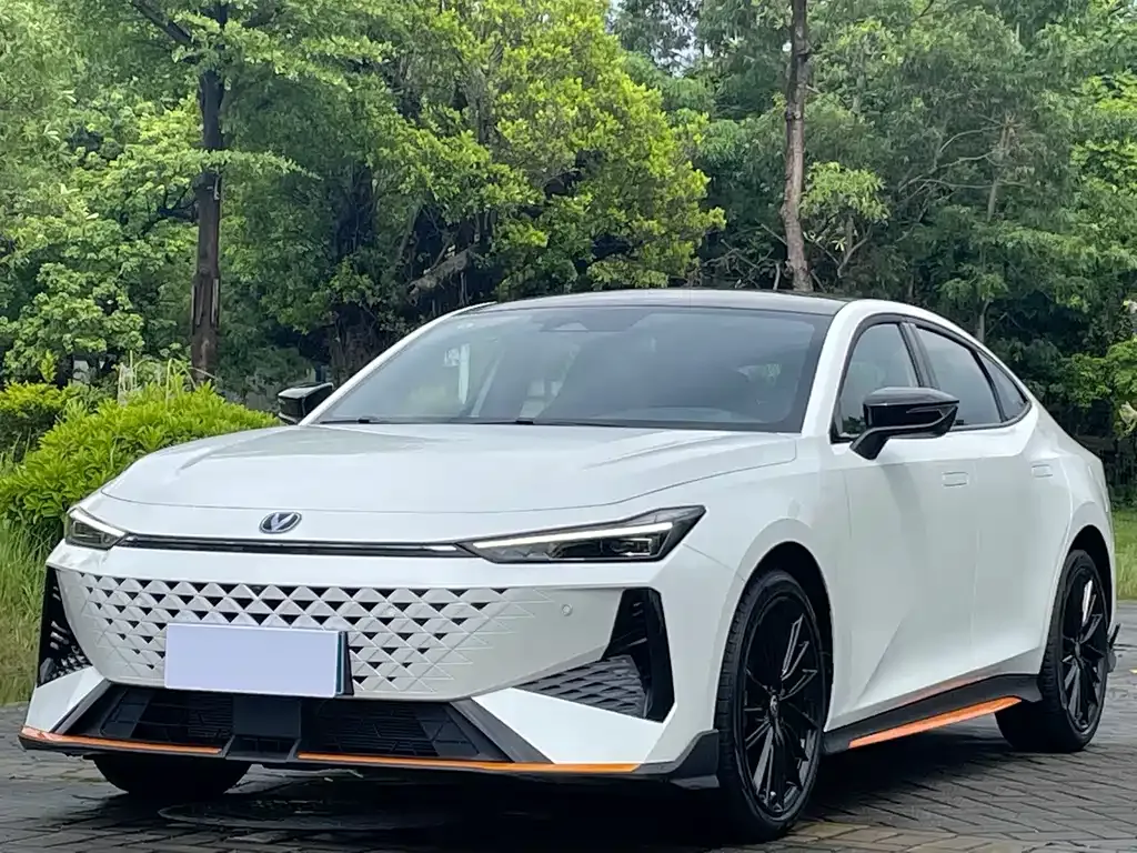 Changan UNI-V 2024 из CN, фото 1