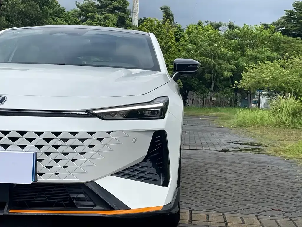 Changan UNI-V 2024 из CN, фото 4