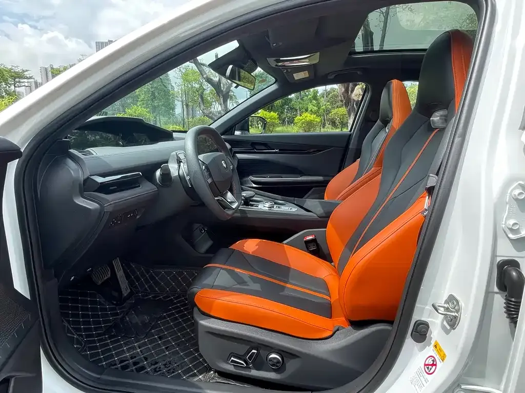 Changan UNI-V 2024 из CN, фото 7