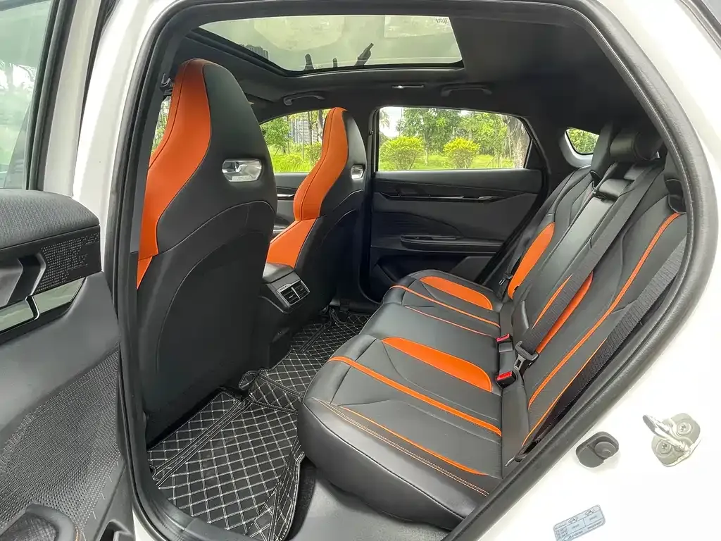 Changan UNI-V 2024 из CN, фото 8