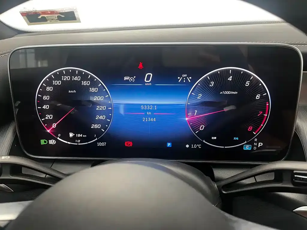 Mercedes-Benz GLC 2024 из CN, фото 10