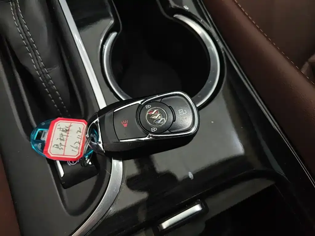Buick Envision Plus 2021 из CN, фото 3
