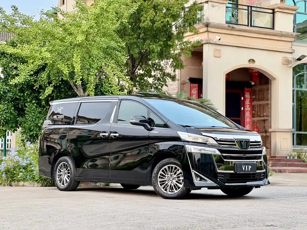 Toyota Vellfire 2023 из CN, фото 9