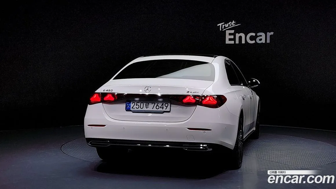 Mercedes-Benz E-Class 2024 из KR, фото 4