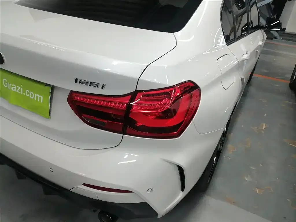 BMW 1 Series 2022 из CN, фото 2