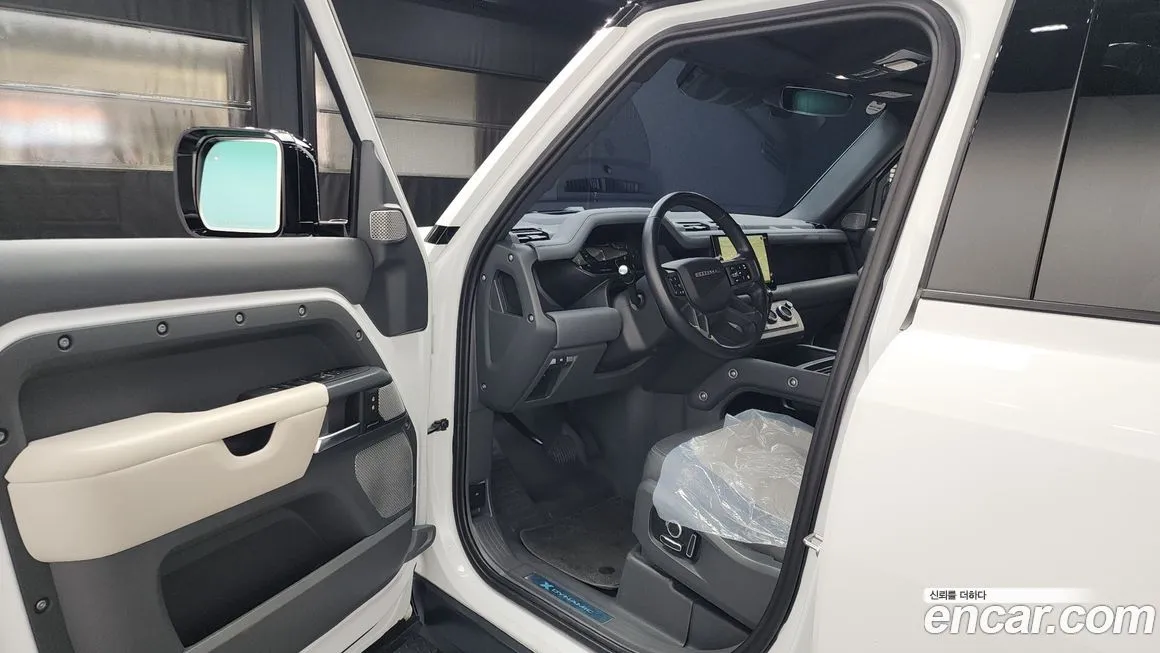 Land Rover Defender 2023 из KR, фото 9