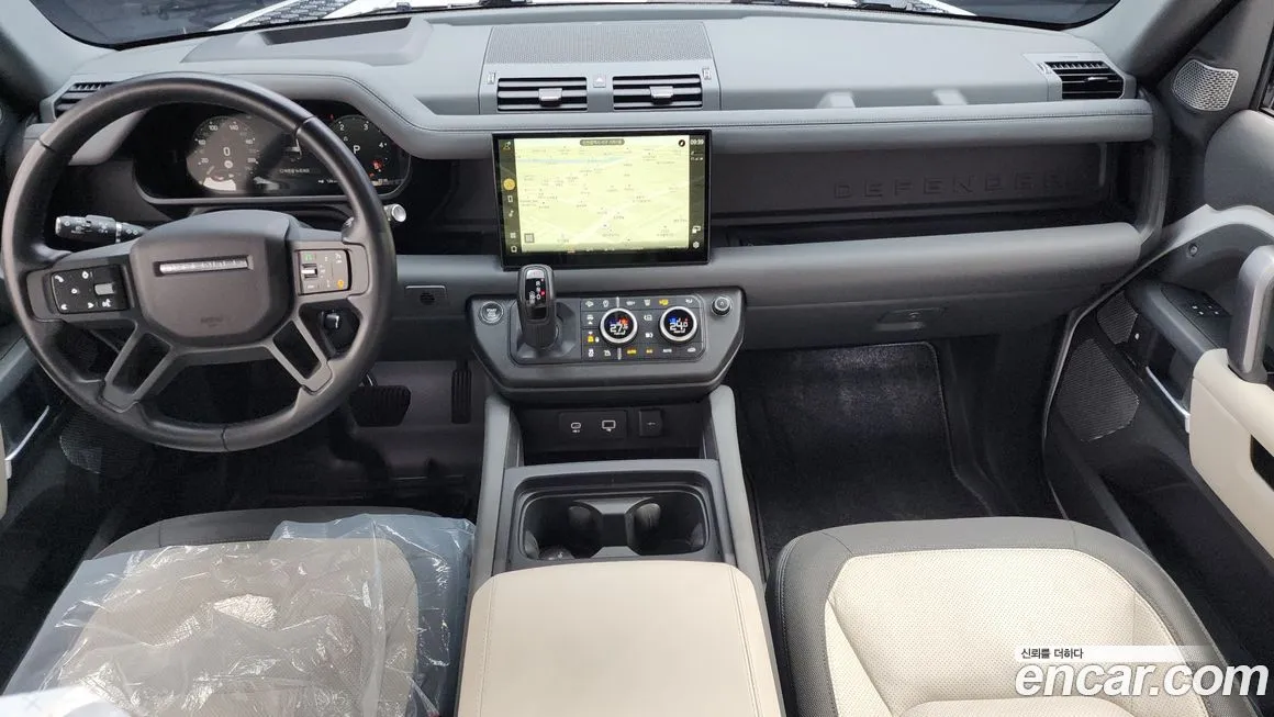 Land Rover Defender 2023 из KR, фото 10