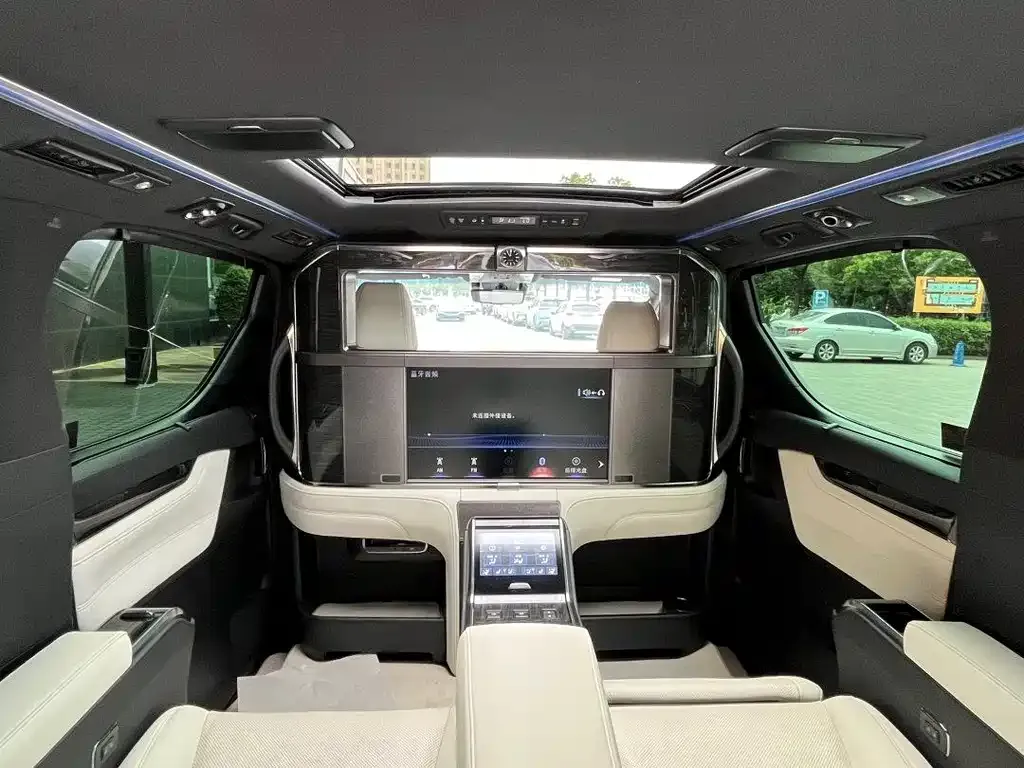 Lexus LM 2021 из CN, фото 5