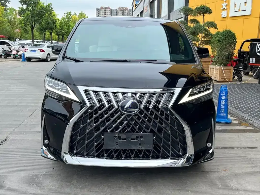 Lexus LM 2021 из CN, фото 10