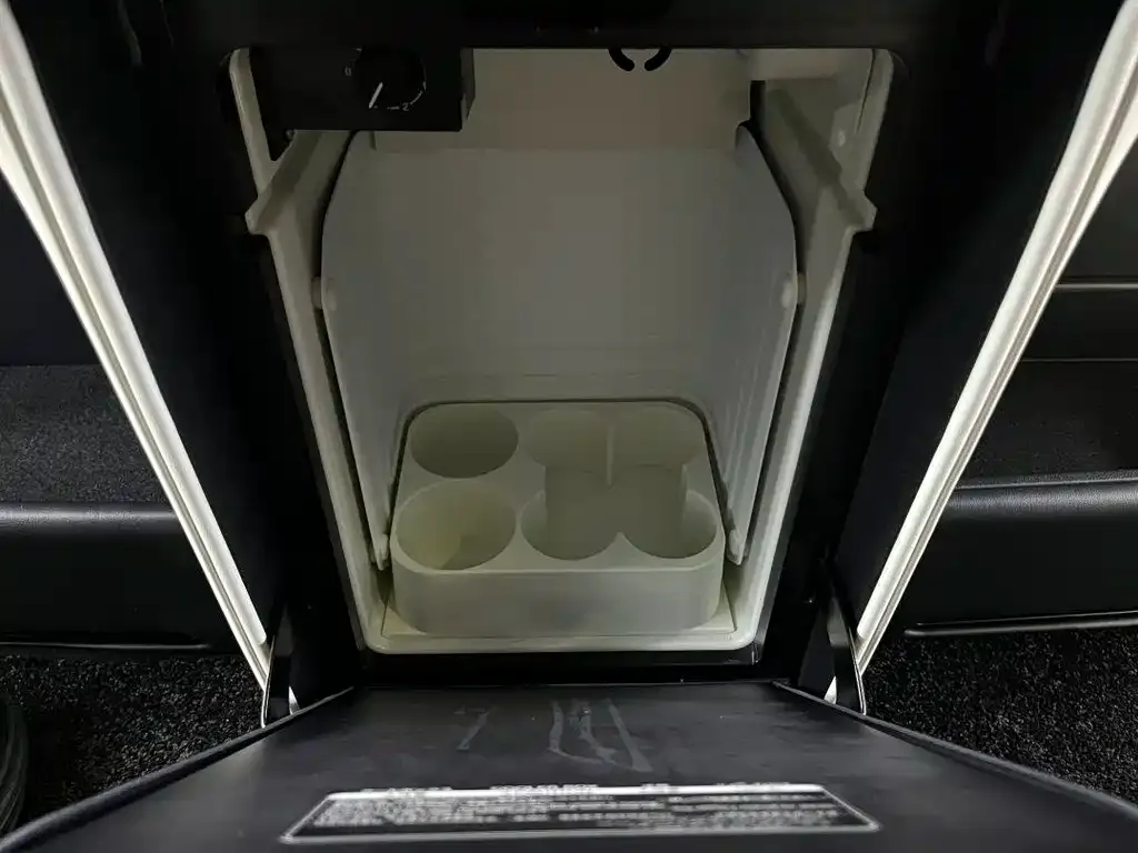 Lexus LM 2021 из CN, фото 4