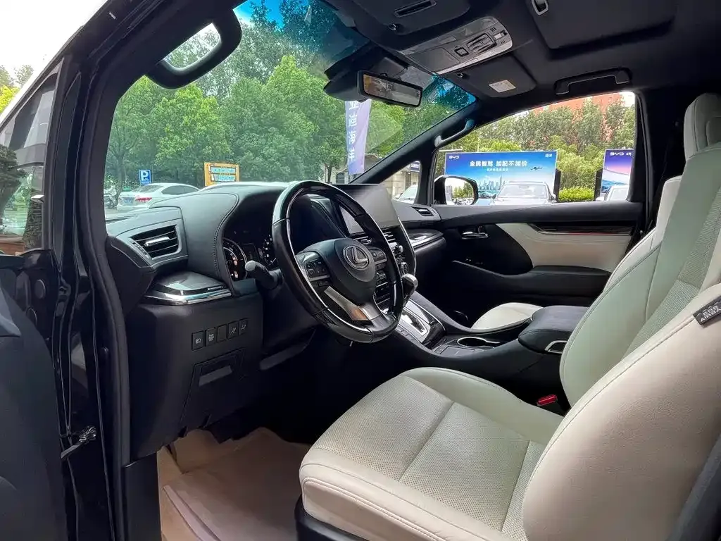 Lexus LM 2021 из CN, фото 2