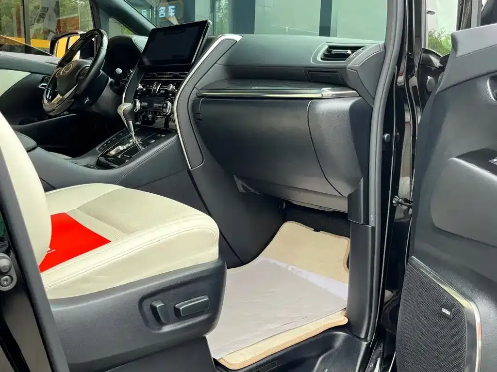 Lexus LM 2021 из CN, фото 3