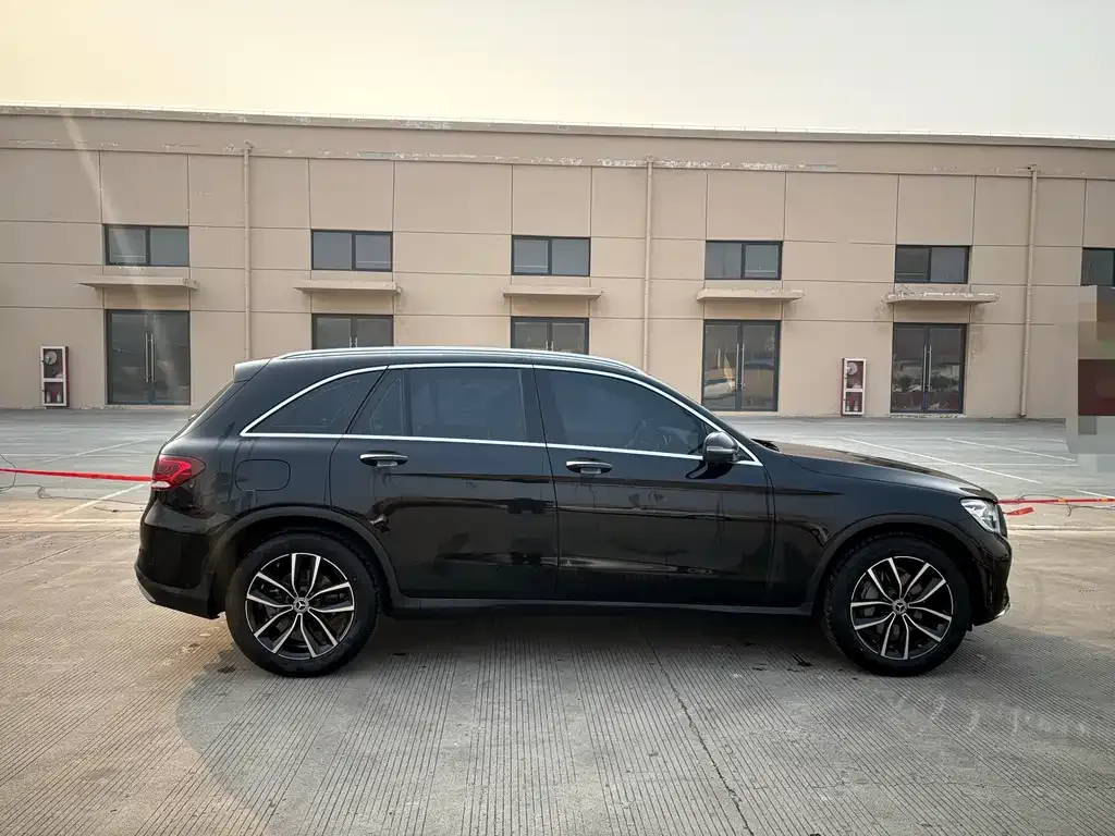 Mercedes-Benz GLC 2021 из CN, фото 4