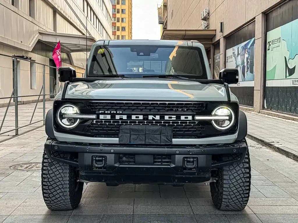 Ford Bronco 2024 из CN, фото 1