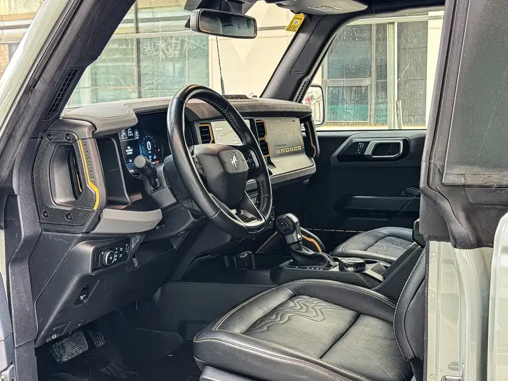 Ford Bronco 2024 из CN, фото 2