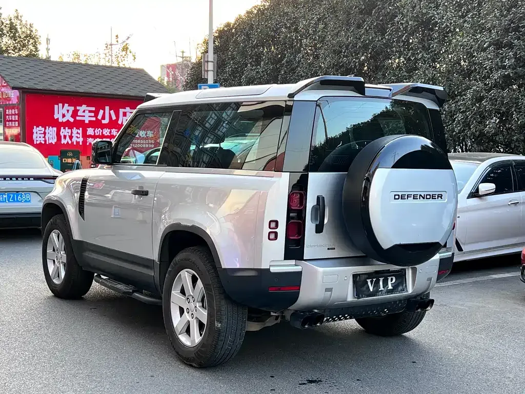 Land Rover Defender 2023 из CN, фото 7
