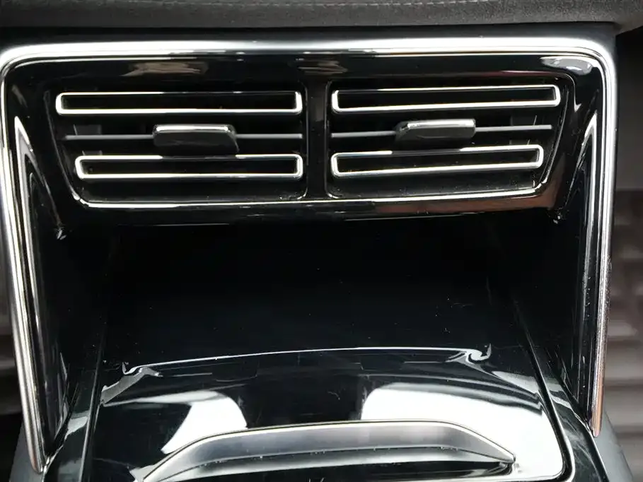 BYD Tang New Energy 2023 из CN, фото 10