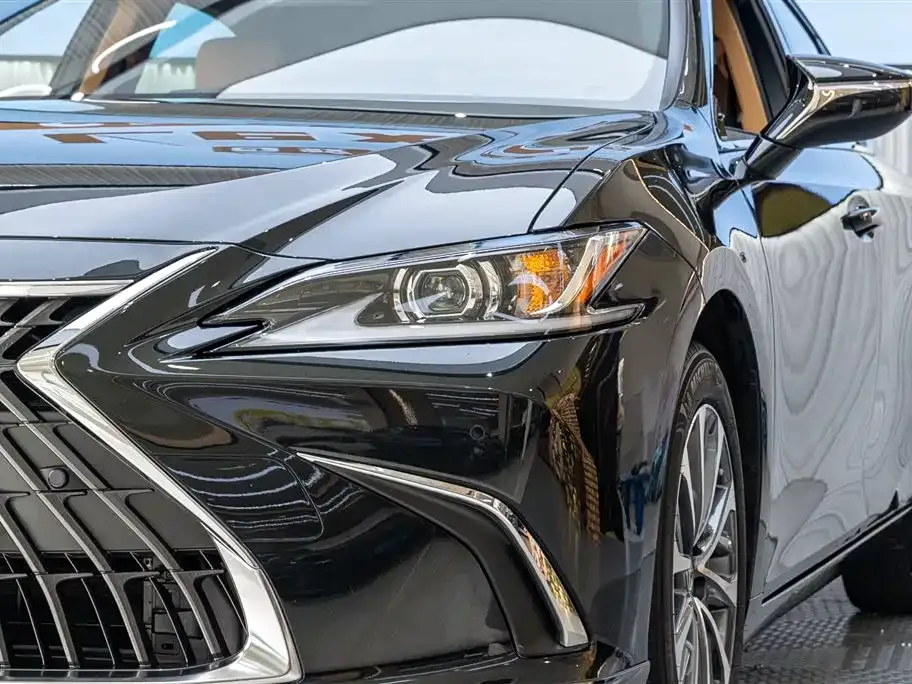 Lexus ES 2024 из CN, фото 4