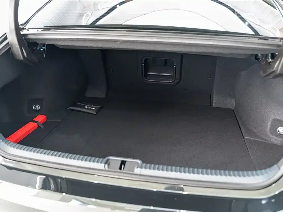 Lexus ES 2024 из CN, фото 2