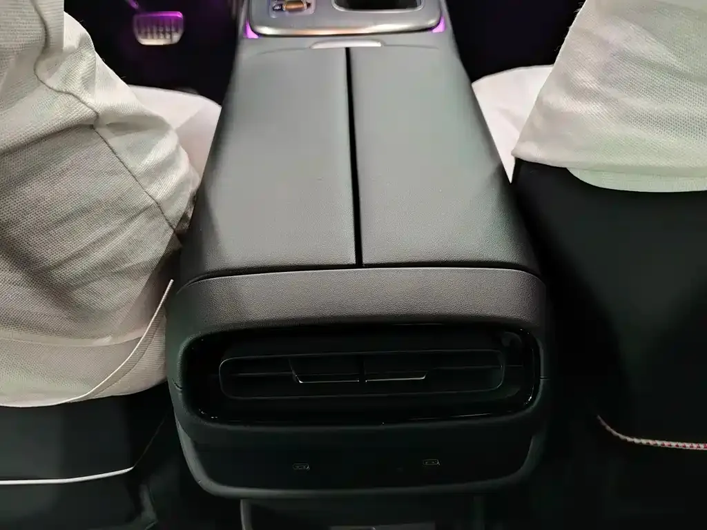 Xiaomi SU7 2024 из CN, фото 2
