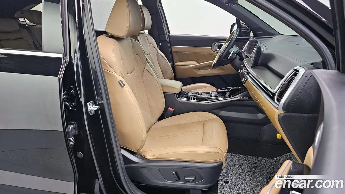 Kia Sorento — фото 6