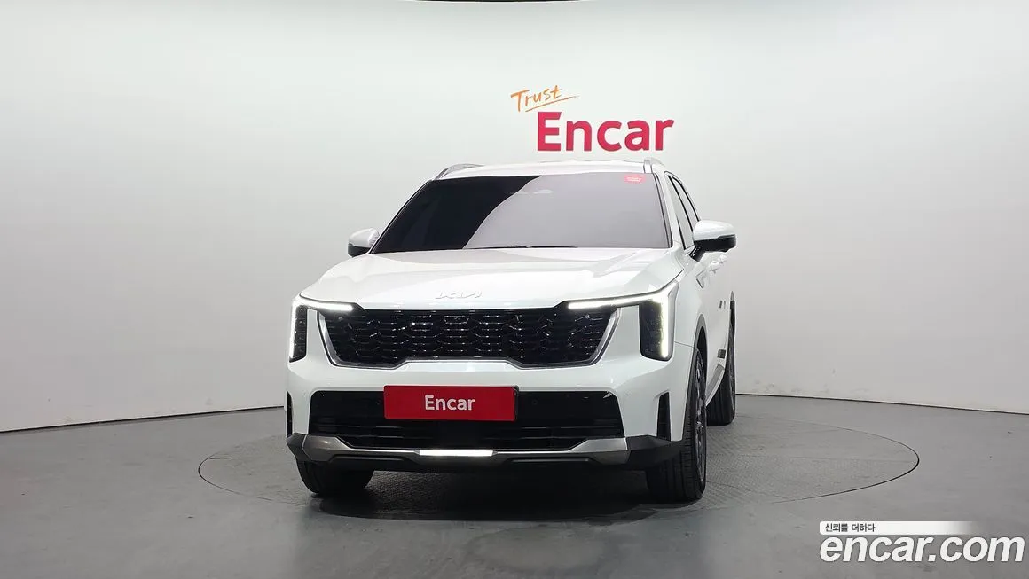 Kia Sorento — фото 6