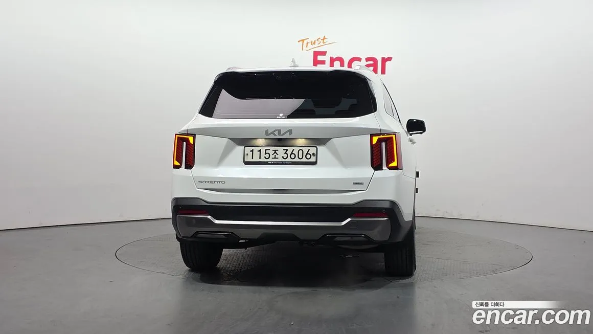 Kia Sorento — фото 4