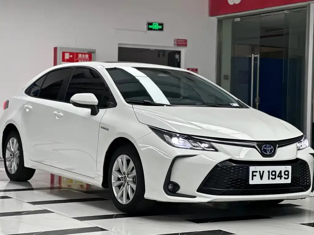 Toyota Corolla 2024 из CN, фото 3