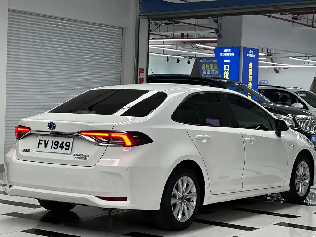 Toyota Corolla 2024 из CN, фото 5