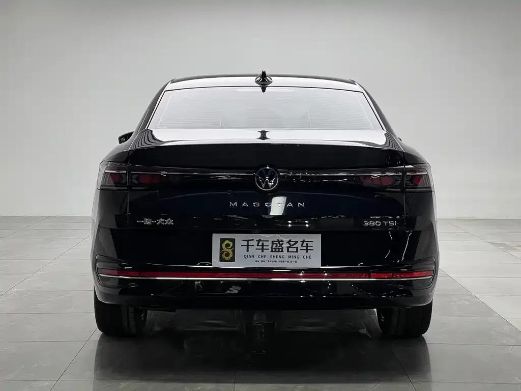 Volkswagen Magotan 2025 из CN, фото 3