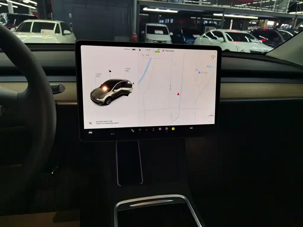 Tesla Model Y 2023 из CN, фото 3