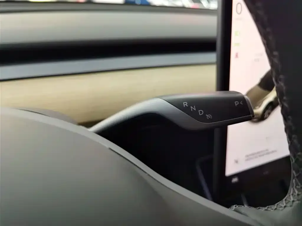 Tesla Model Y 2023 из CN, фото 4