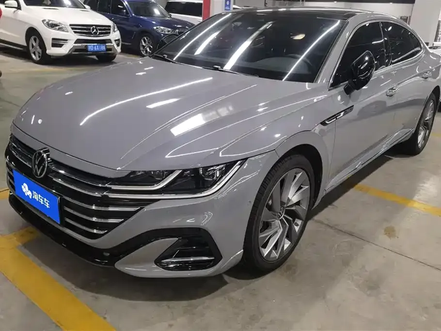 Volkswagen CC 2023 из CN, фото 1