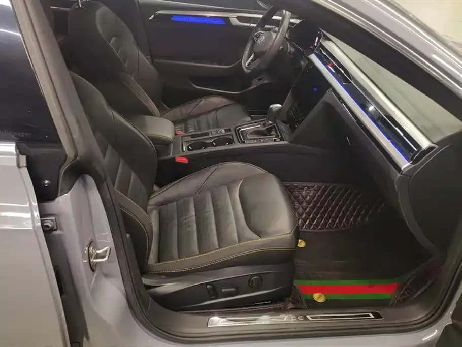 Volkswagen CC 2023 из CN, фото 4
