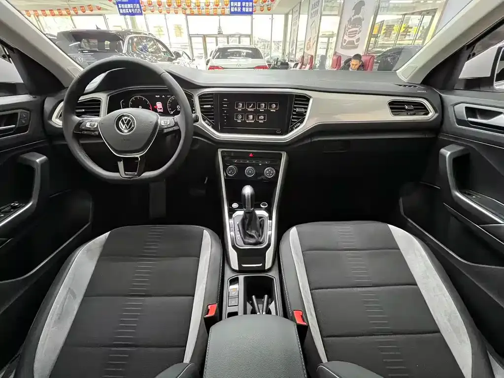 Volkswagen T-Roc 2022 из CN, фото 8