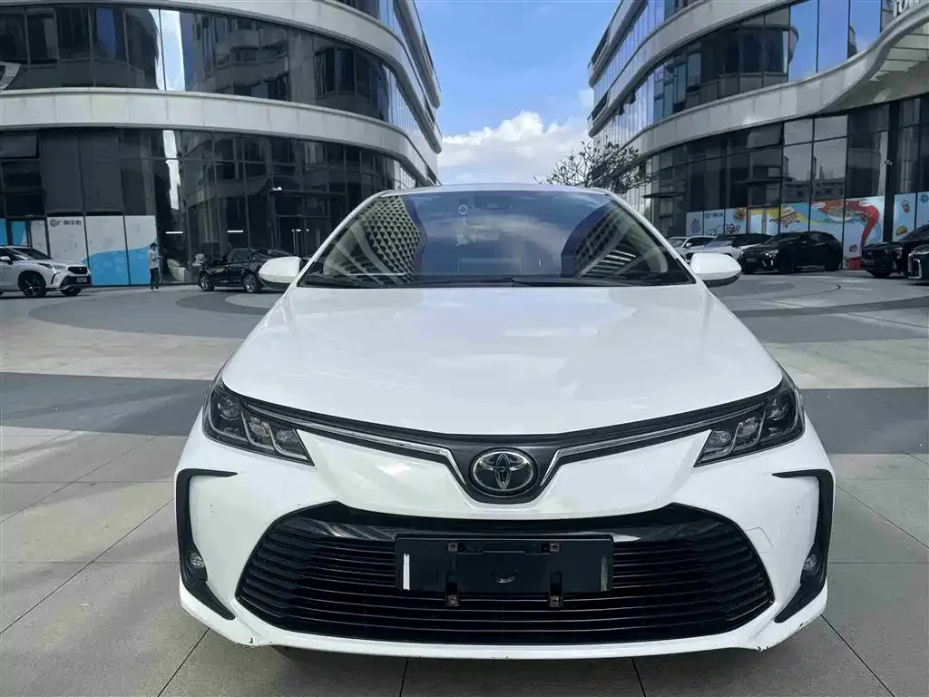 Toyota Corolla 2022 из CN, фото 3
