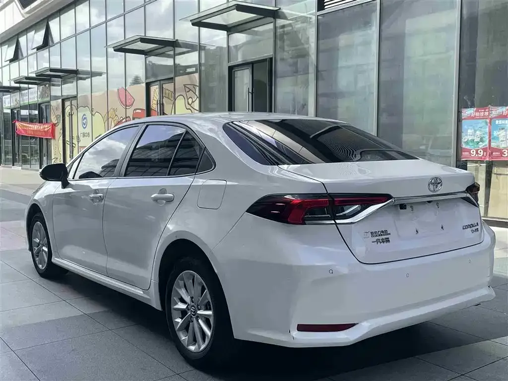 Toyota Corolla 2022 из CN, фото 8