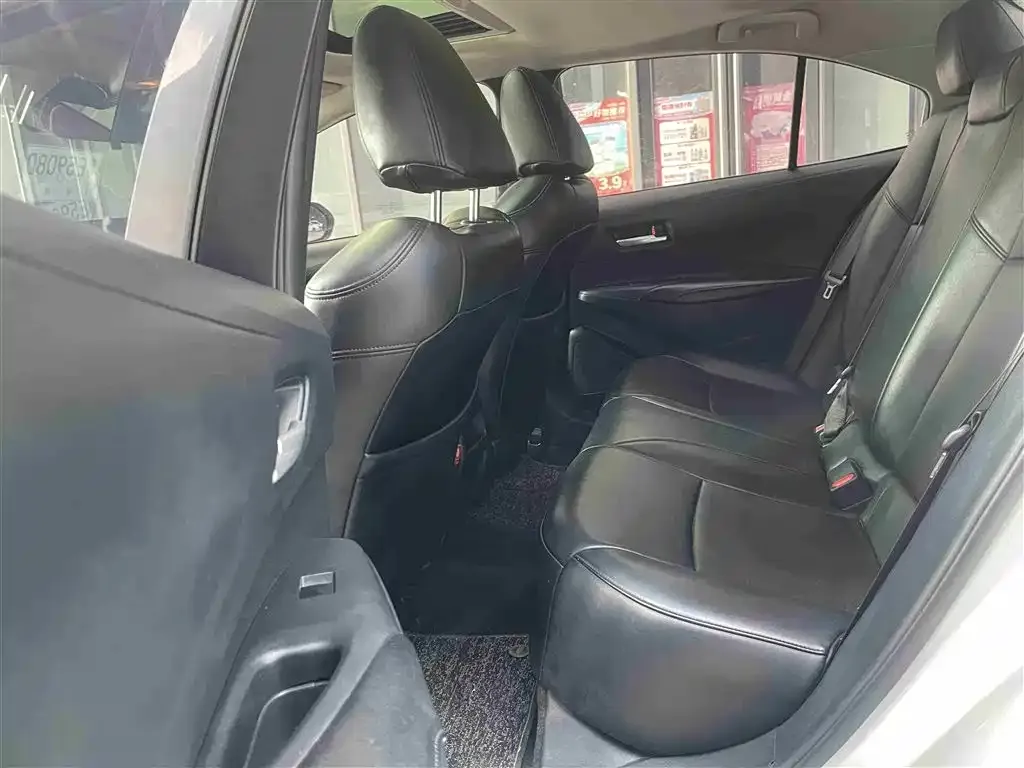 Toyota Corolla 2022 из CN, фото 9