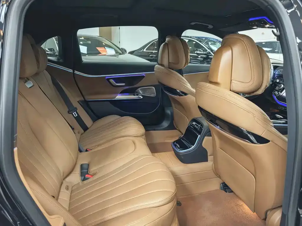 Mercedes-Benz E-Class 2024 из CN, фото 10