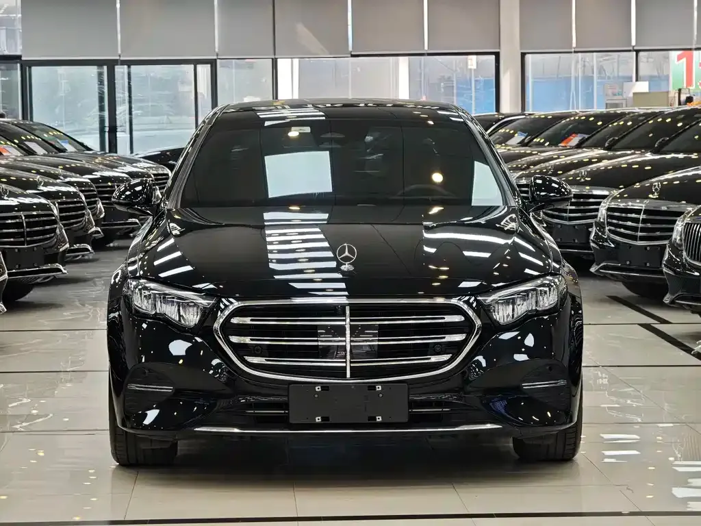 Mercedes-Benz E-Class 2024 из CN, фото 6