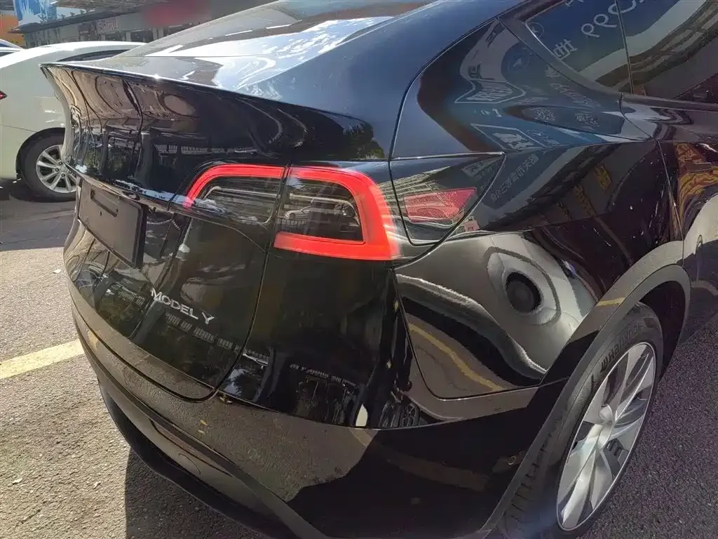 Tesla Model Y 2022 из CN, фото 8