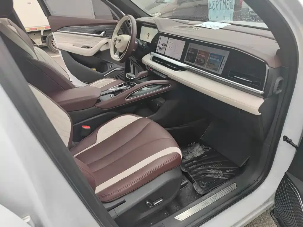 Geely Xingyue L 2024 из CN, фото 3