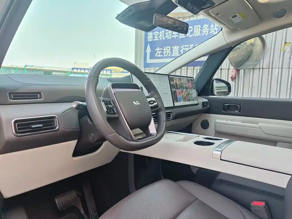 Li Auto MEGA 2024 из CN, фото 9