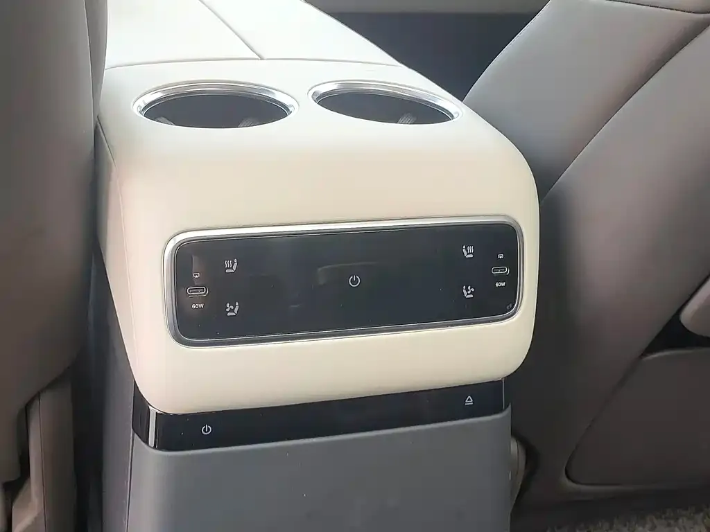 Li Auto MEGA 2024 из CN, фото 10