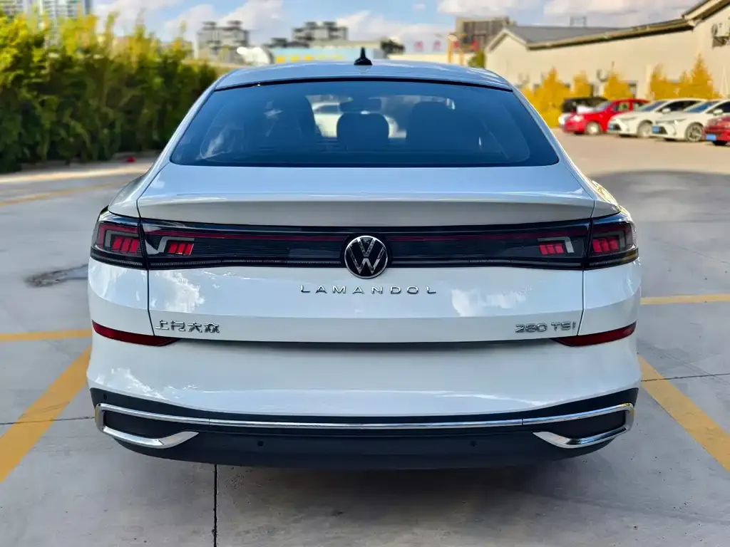 Volkswagen Lamando 2023 из CN, фото 2