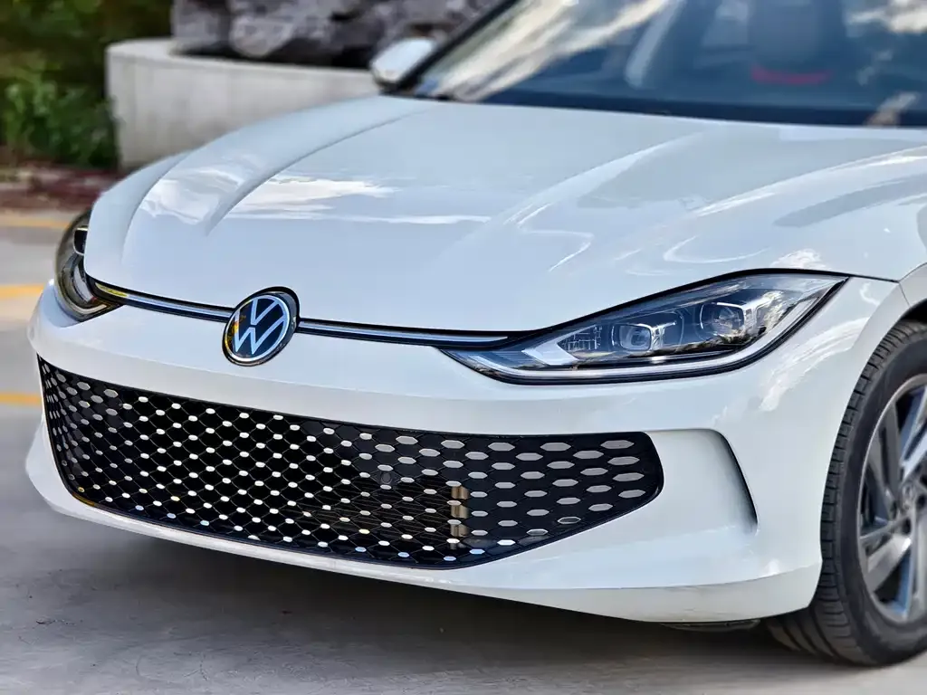 Volkswagen Lamando 2023 из CN, фото 4