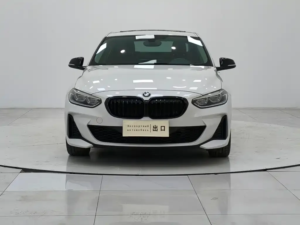 BMW 1 Series 2022 из CN, фото 4