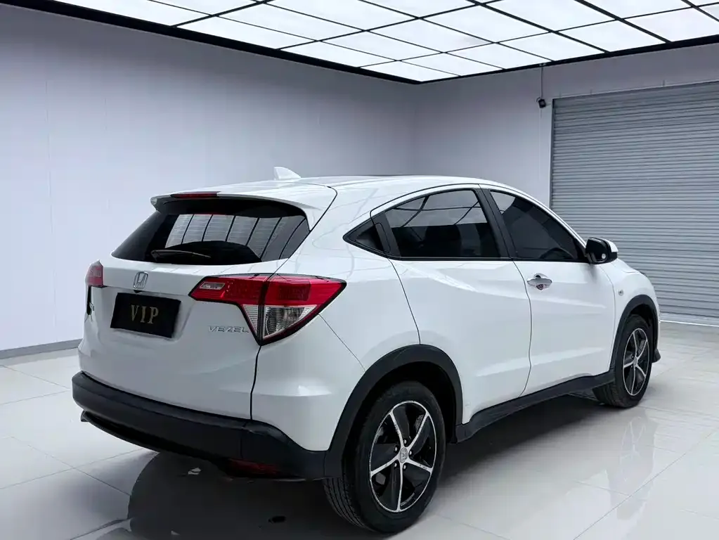 Honda Vezel 2021 из CN, фото 4