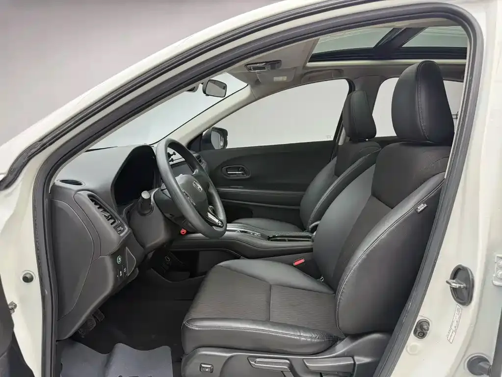 Honda Vezel 2021 из CN, фото 7