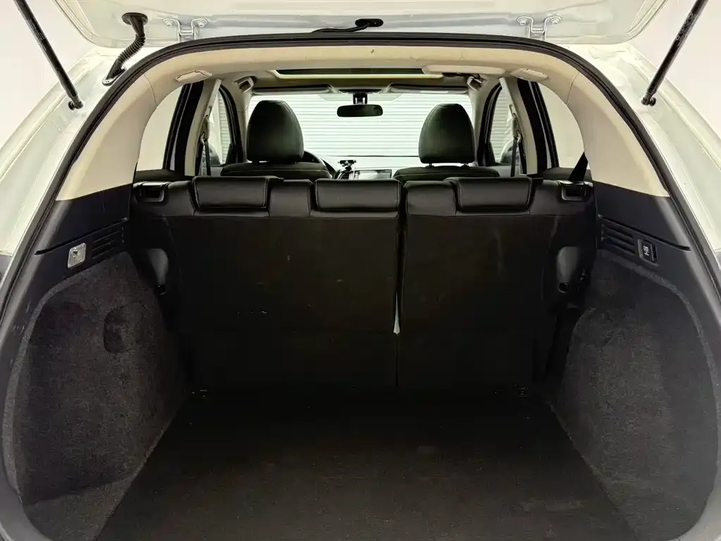 Honda Vezel 2021 из CN, фото 9